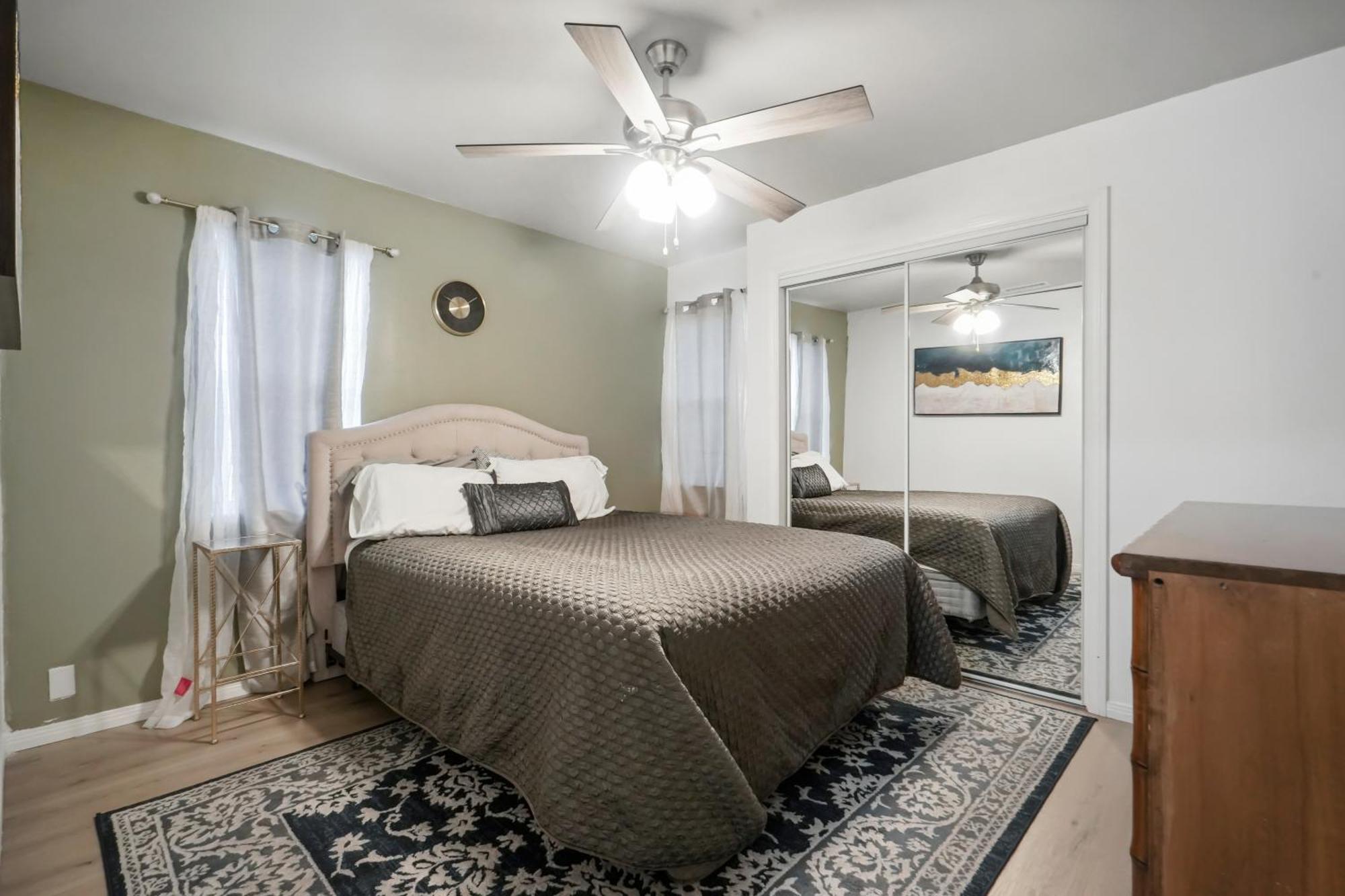 Cozy Single Story 2 Bdrm Family Home Near The Blvd Lancaster Exterior foto