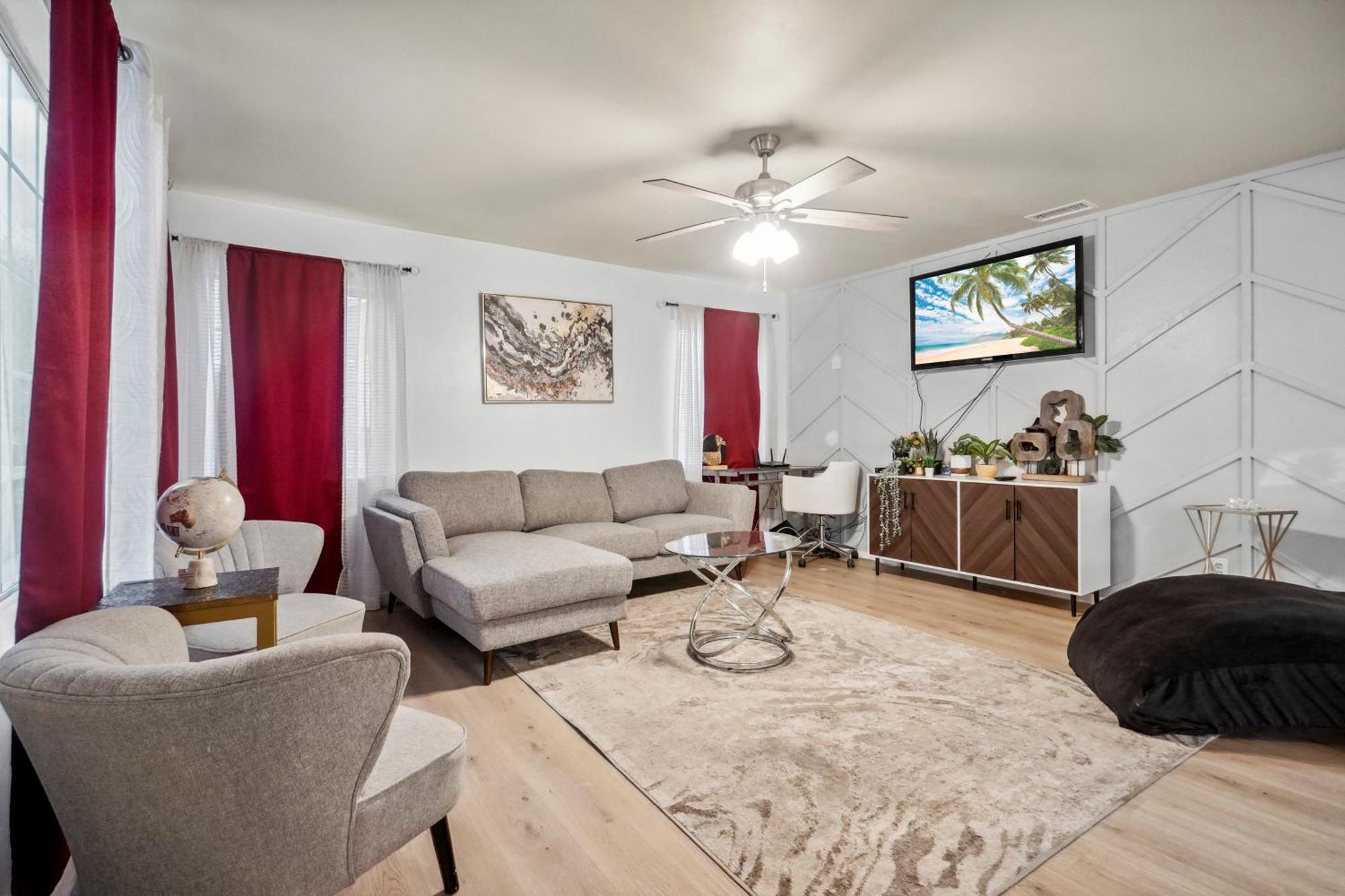 Cozy Single Story 2 Bdrm Family Home Near The Blvd Lancaster Exterior foto