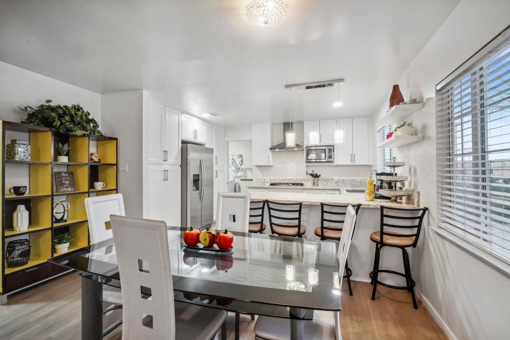 Cozy Single Story 2 Bdrm Family Home Near The Blvd Lancaster Exterior foto
