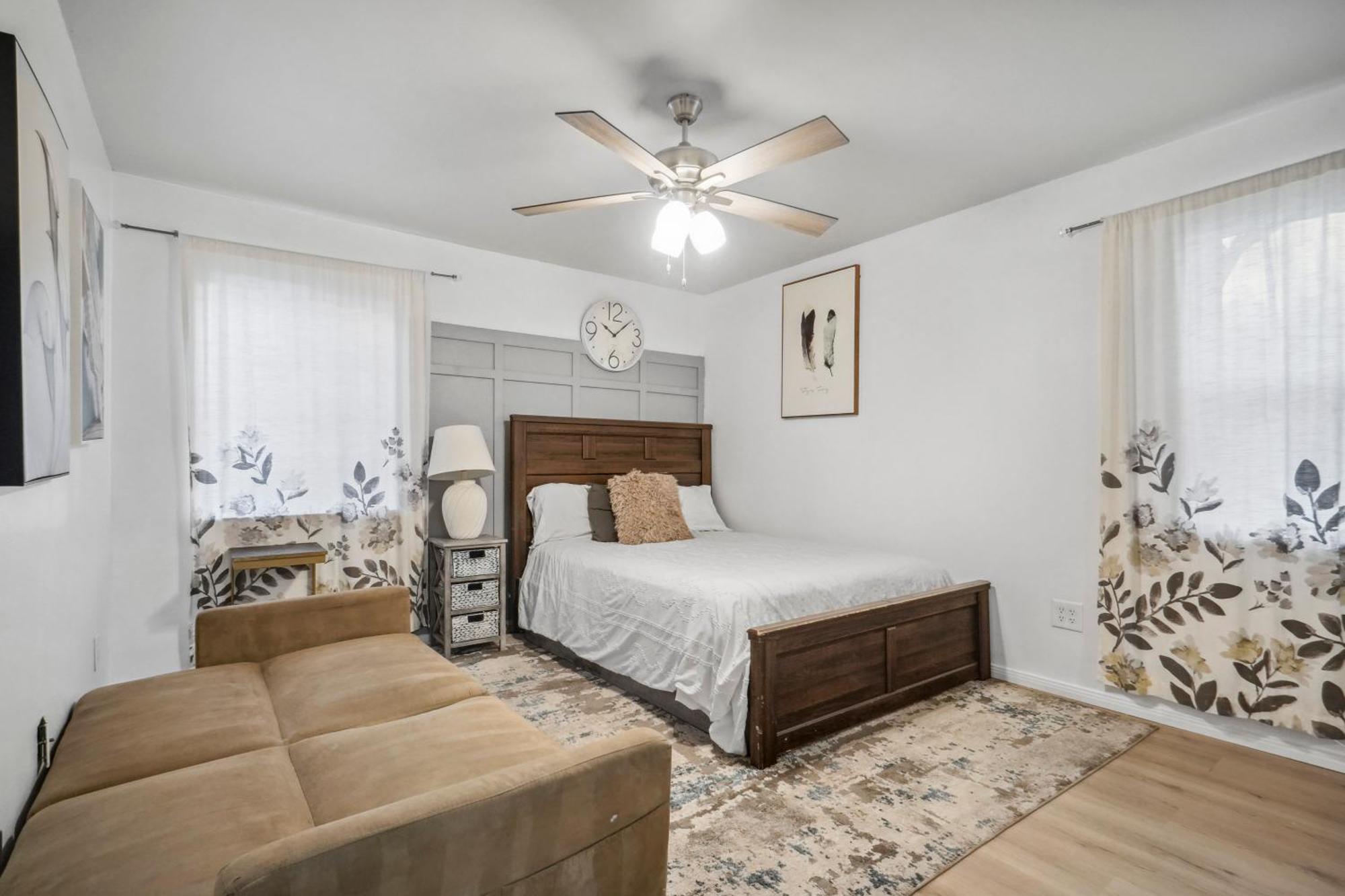 Cozy Single Story 2 Bdrm Family Home Near The Blvd Lancaster Exterior foto